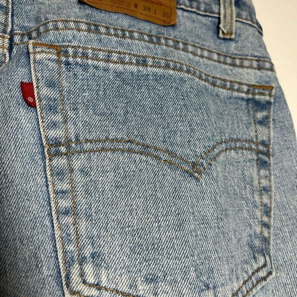 Levi's® Men's 550™ Tapered Relaxed Fit Jean size W38/L30 - Picture 4 of 9